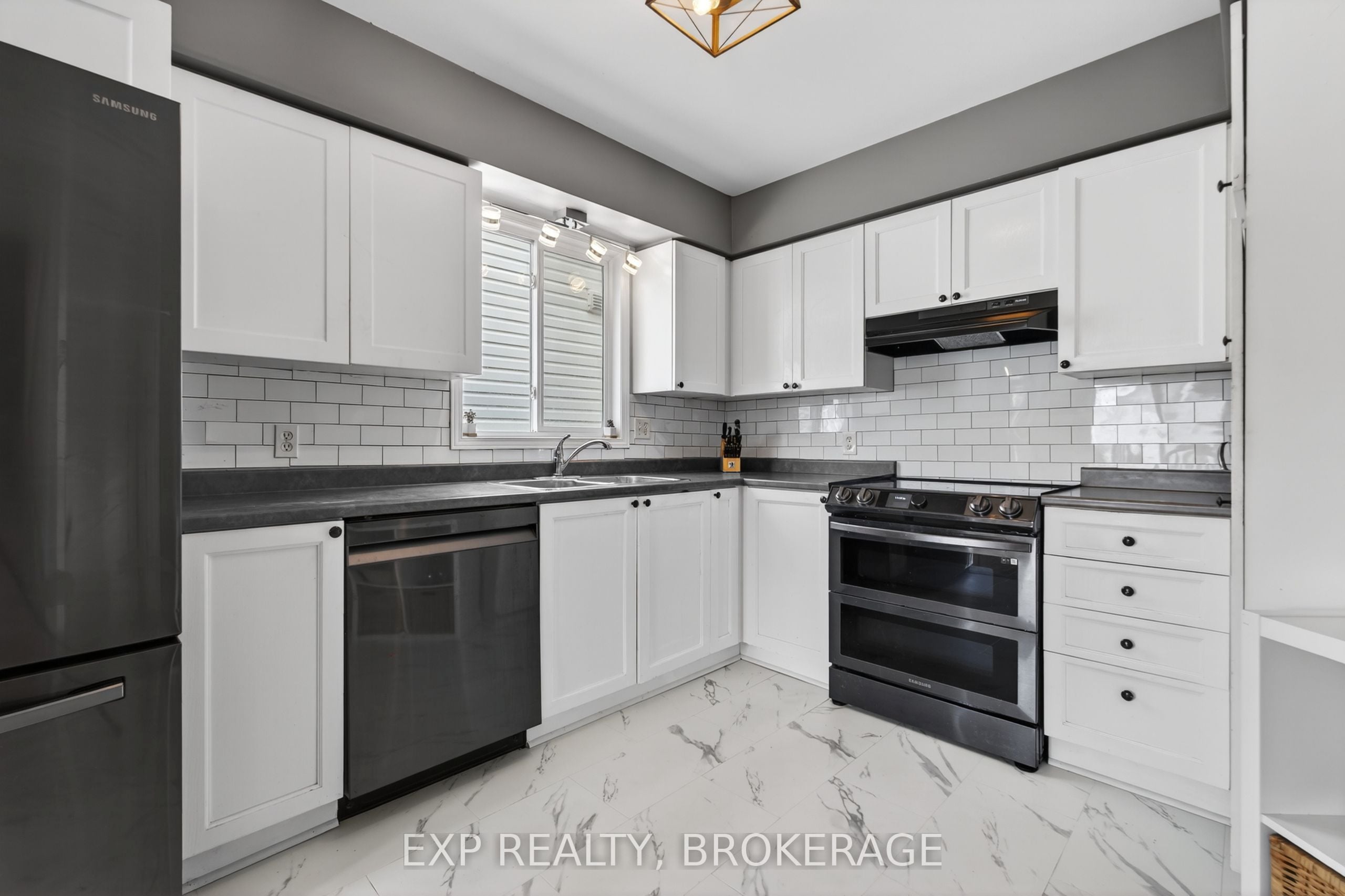 Additional image 6 of 584 Freeman Crescent, Kingston, ON, K7K 7H6