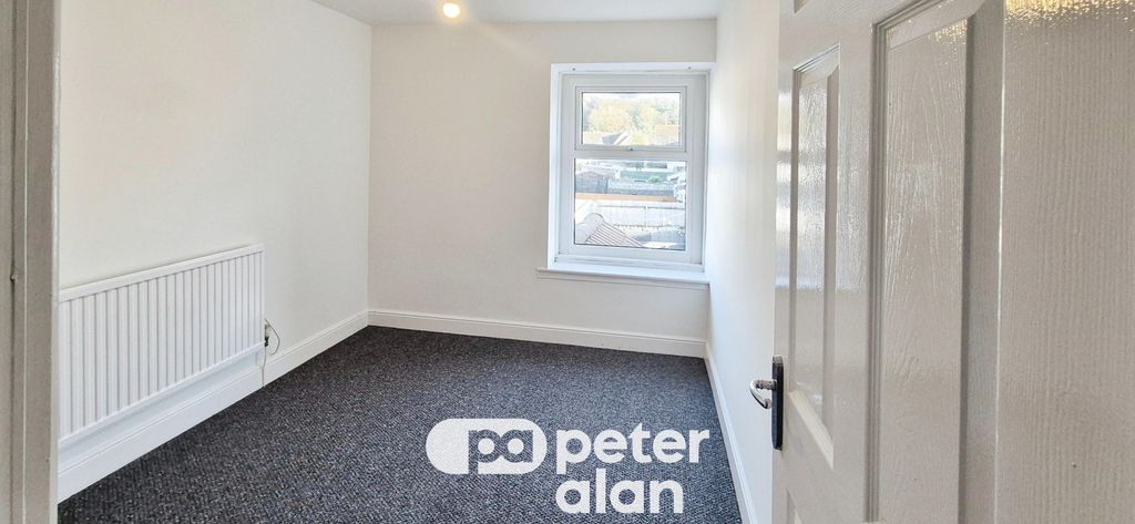 Additional image 16 of 3 bed property to rentRockingham Terrace, Neath SA11