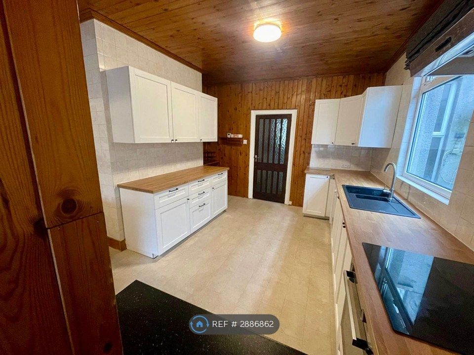 Additional image 6 of 5 bed terraced house to rentHillside Avenue, Plymouth PL4