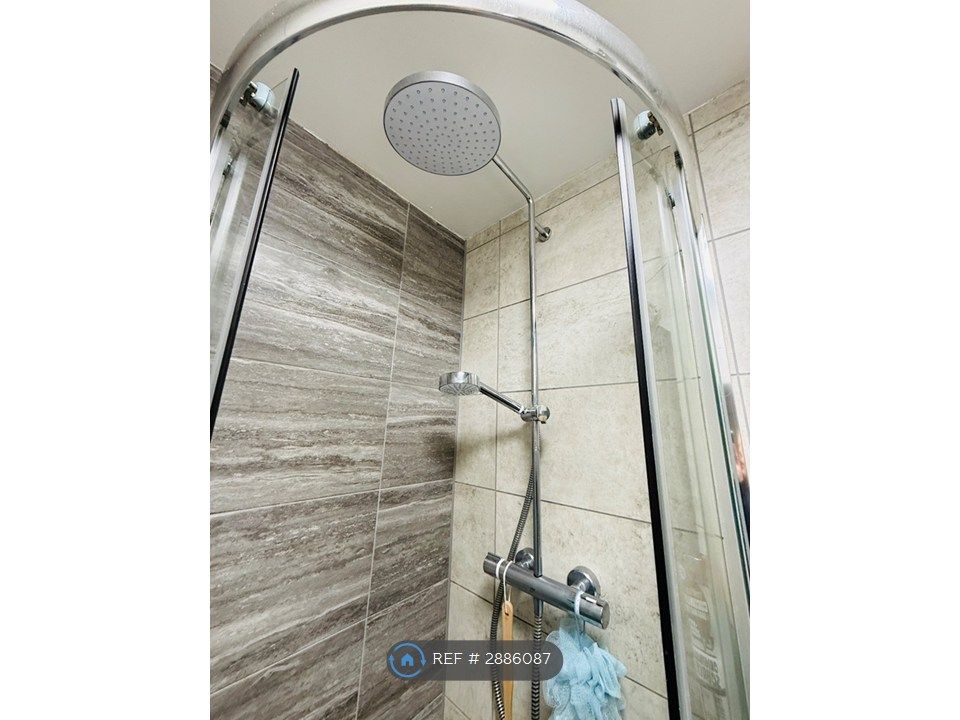 Additional image 9 of 1 bed flat to rentTower Road, Newquay TR7
