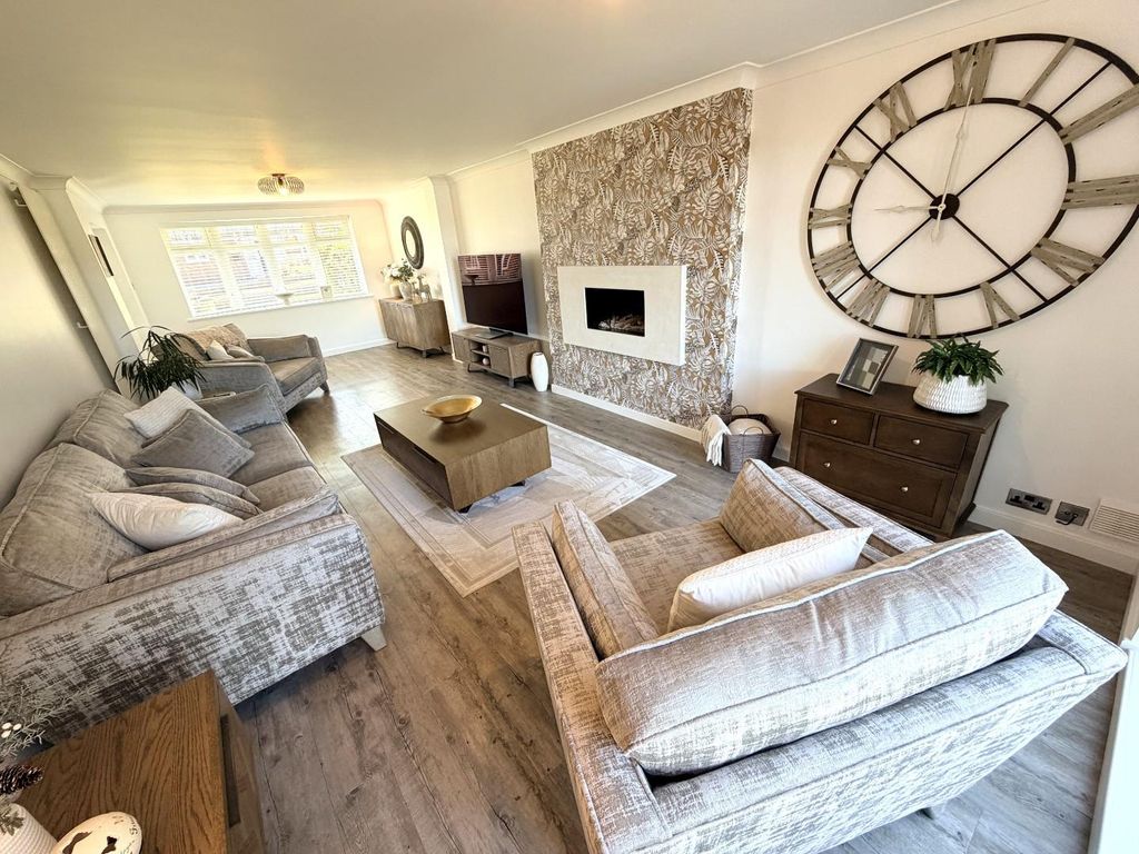 Additional image 6 of 5 bed detached house for saleParklands Way, West Park, Hartlepool TS26