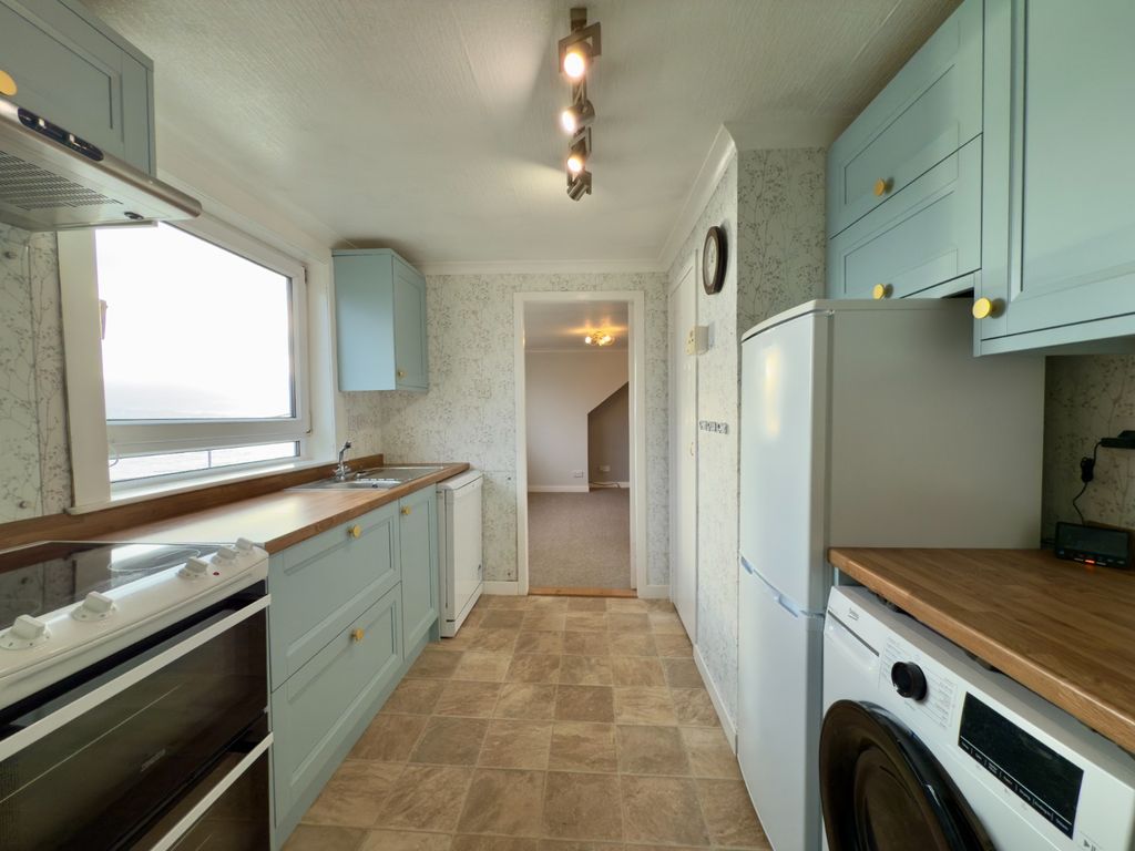 Additional image 8 of 3 bed flat to rentGlenburn Road, Ardrishaig, Lochgilphead, Argyll & Bute PA30