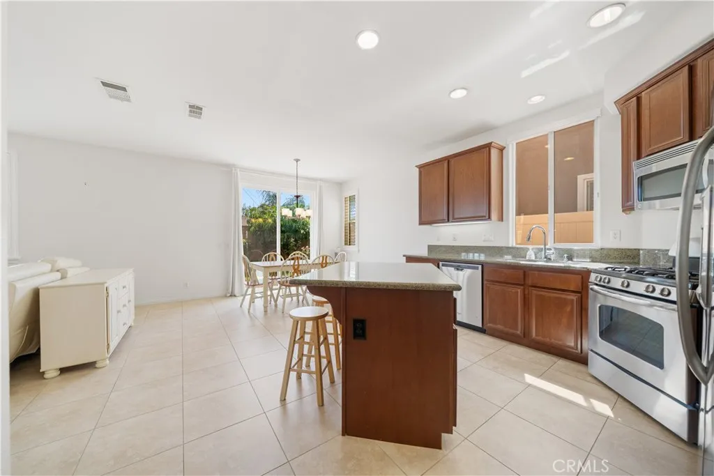 Additional image 57 of 829 Lincoln Gln, Buena Park, CA 90620
