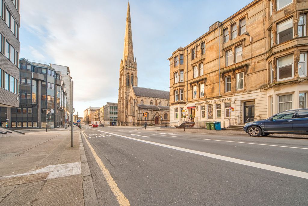 Additional image 2 of 5 bed flat to rentBath Street, Glasgow, Glasgow City G2
