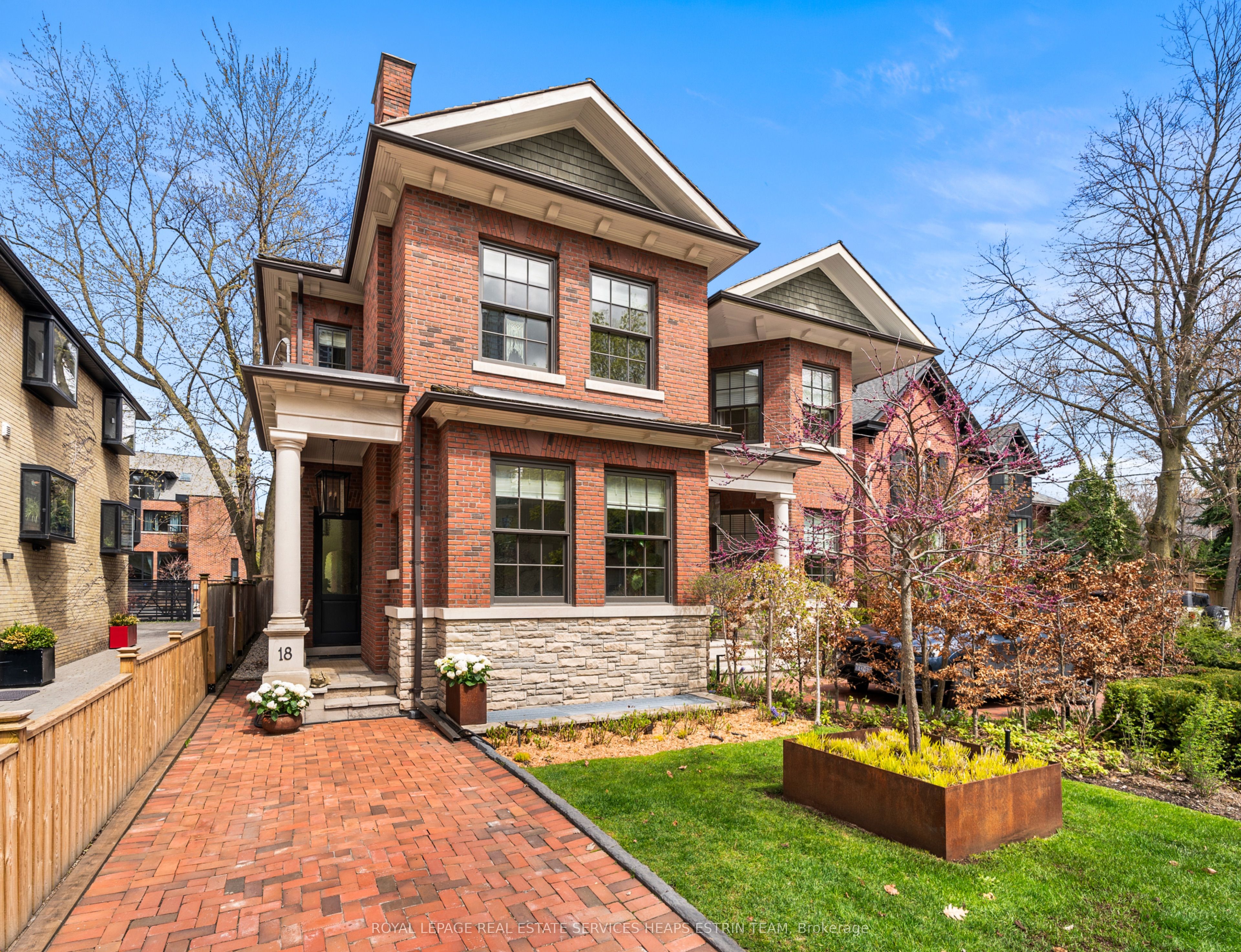 18 Rachael Street, Toronto, ON, M4W 1M5