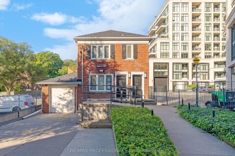 Additional image 8 of 5A Old Mill Drive, Toronto, ON, M6S 4J7
