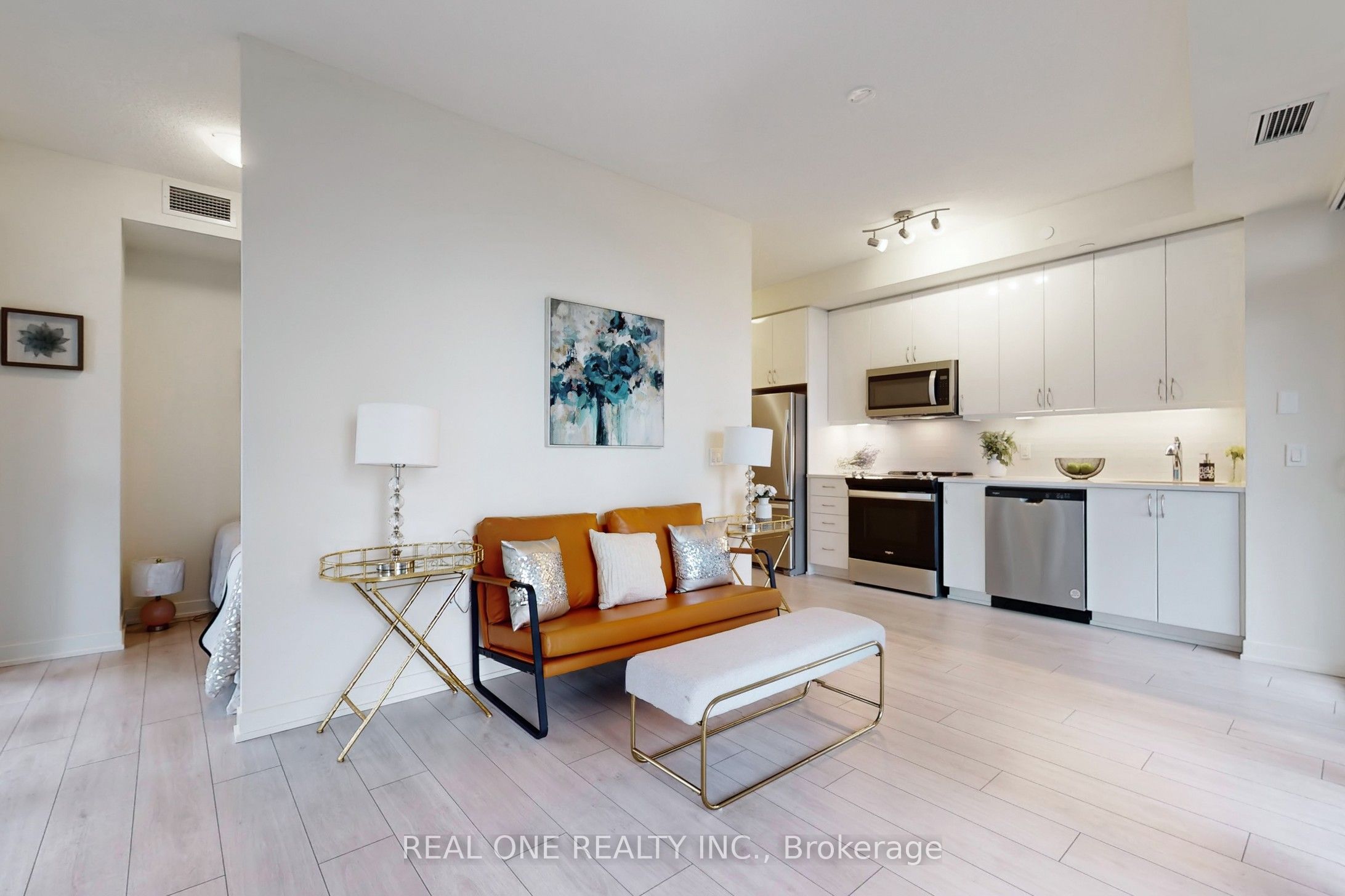 Additional image 6 of 1005-38 Annie Craig Drive, Toronto, ON, M8V 0G9