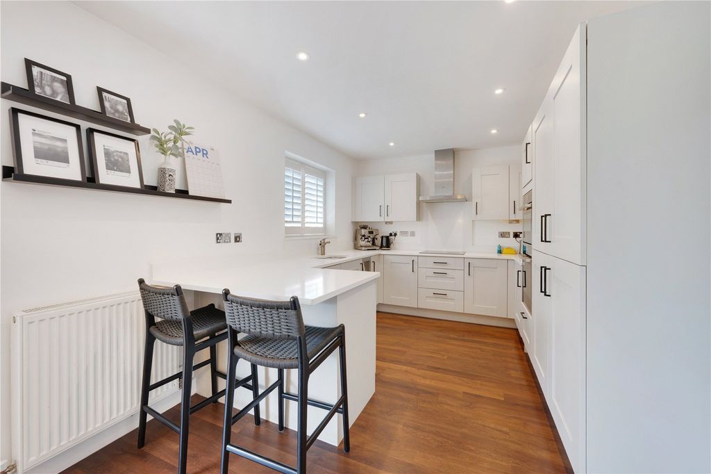 Additional image 8 of 4 bed detached house to rentGalloway Road, Chelford, Macclesfield, Cheshire SK11