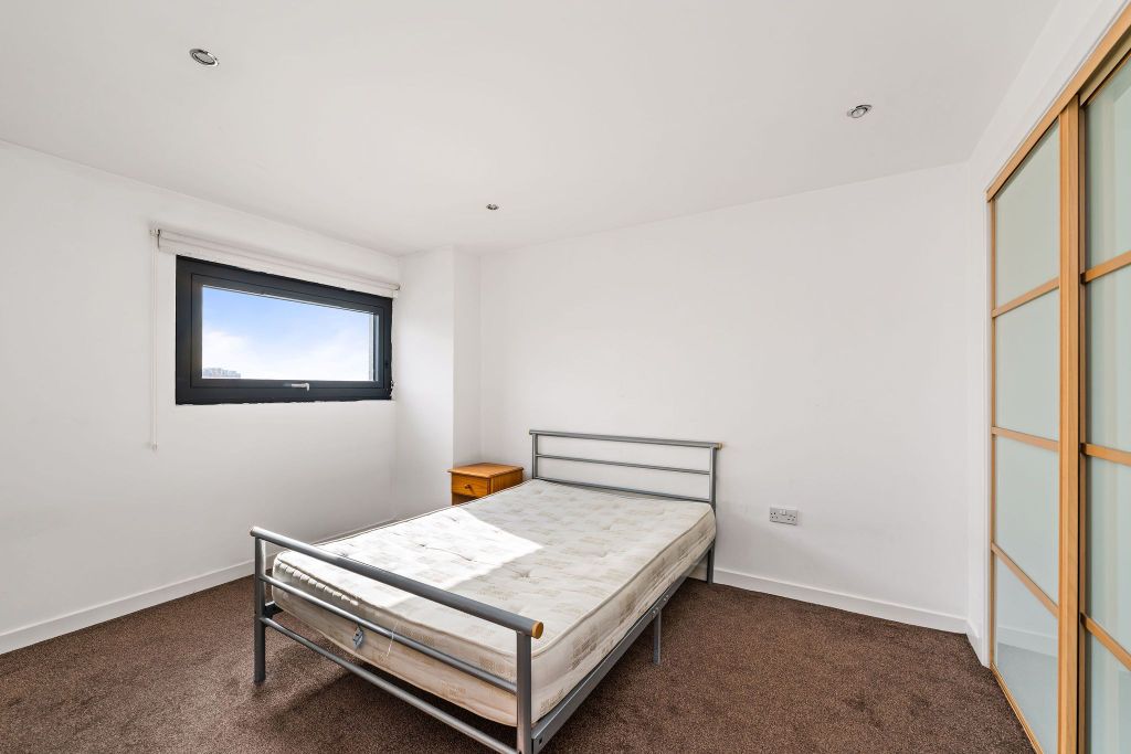 Additional image 27 of 2 bed flat for saleFlat 8/3, 72 Lancefield Quay, Glasgow G3