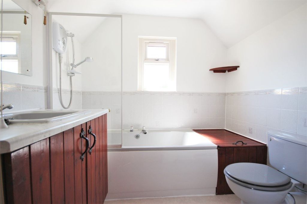 Additional image 11 of 3 bed semi-detached house to rentThe Green, Brightwalton, Newbury, Berkshire RG20