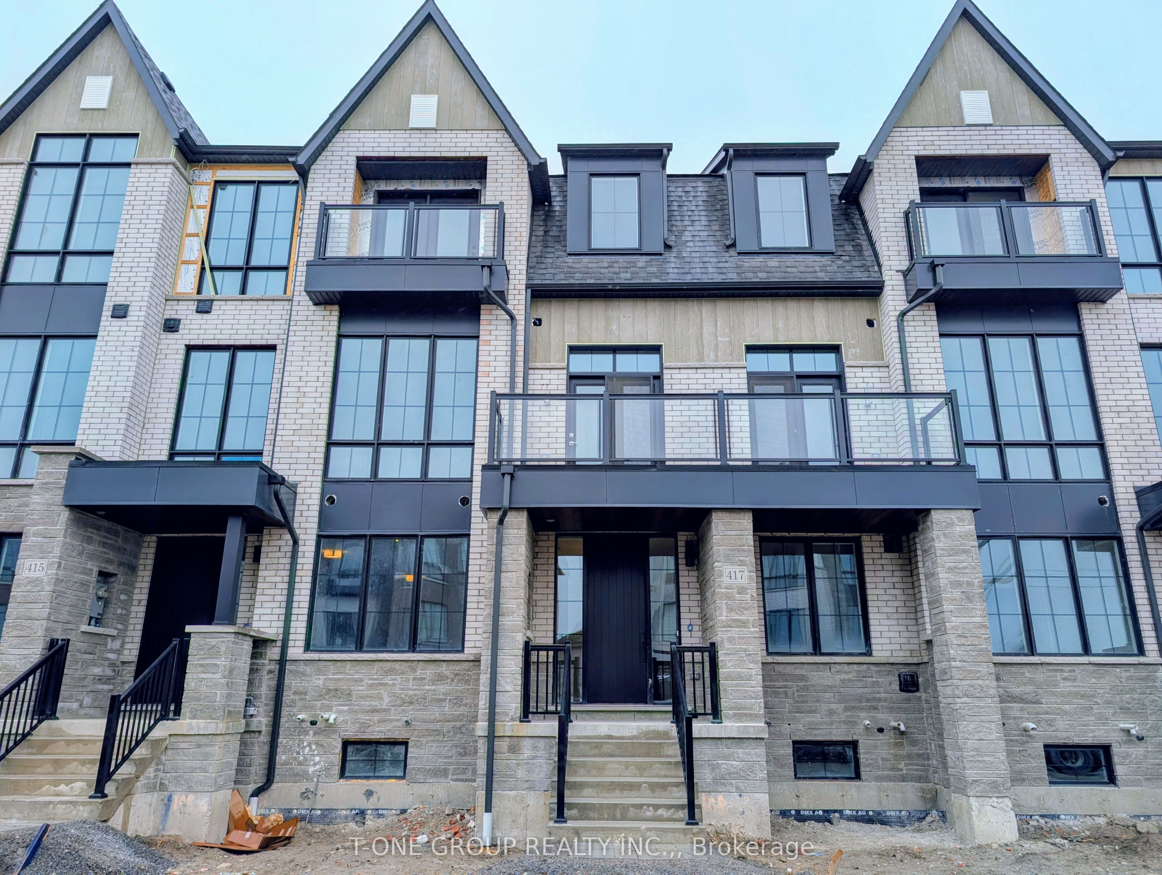 417 York Downs Boulevard, Markham, ON, L6C 3R5