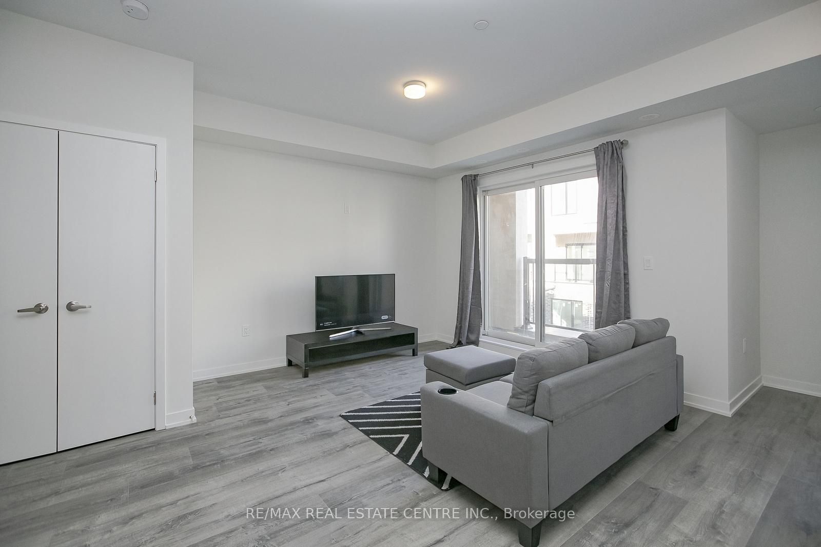 Additional image 5 of 4-3556 Colonial Drive, Mississauga, ON, L5L 5T3