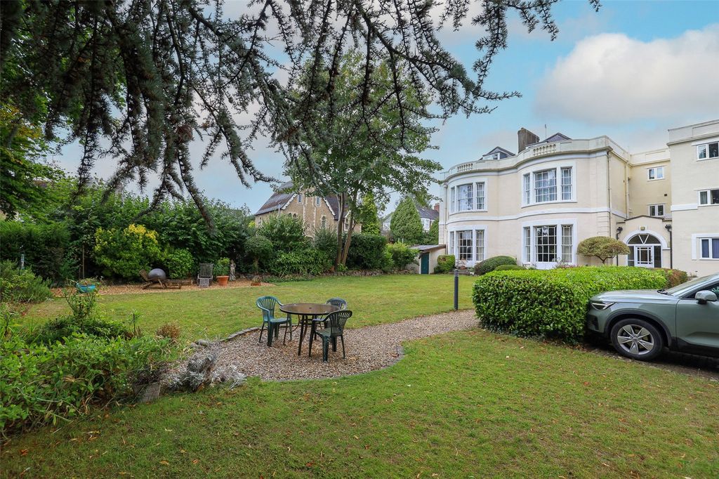 Additional image 2 of 2 bed flat for salePortway, Frome, Somerset BA11