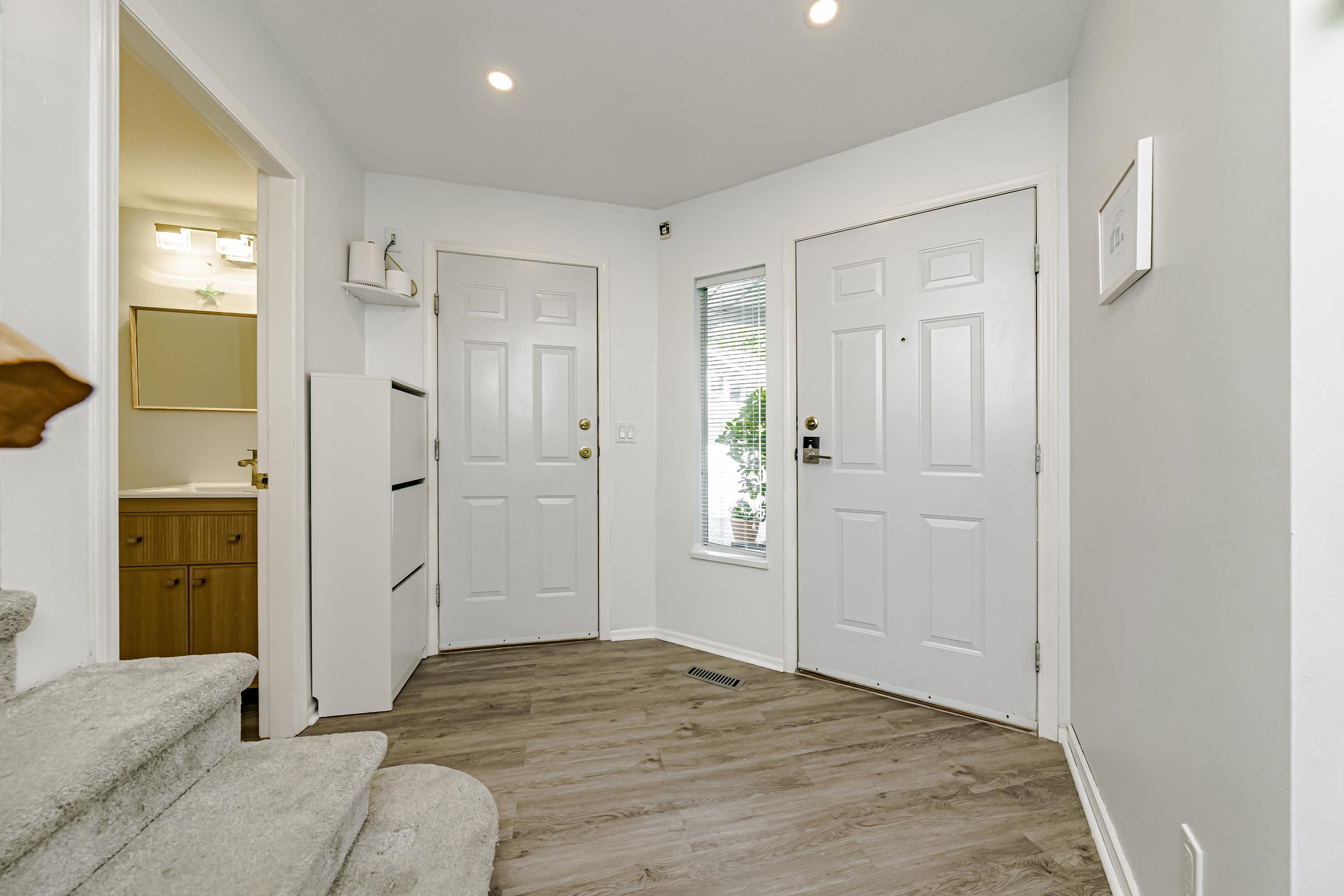 Additional image 3 of 20-2590 Panorama Drive, Coquitlam, BC, V3E 2W9