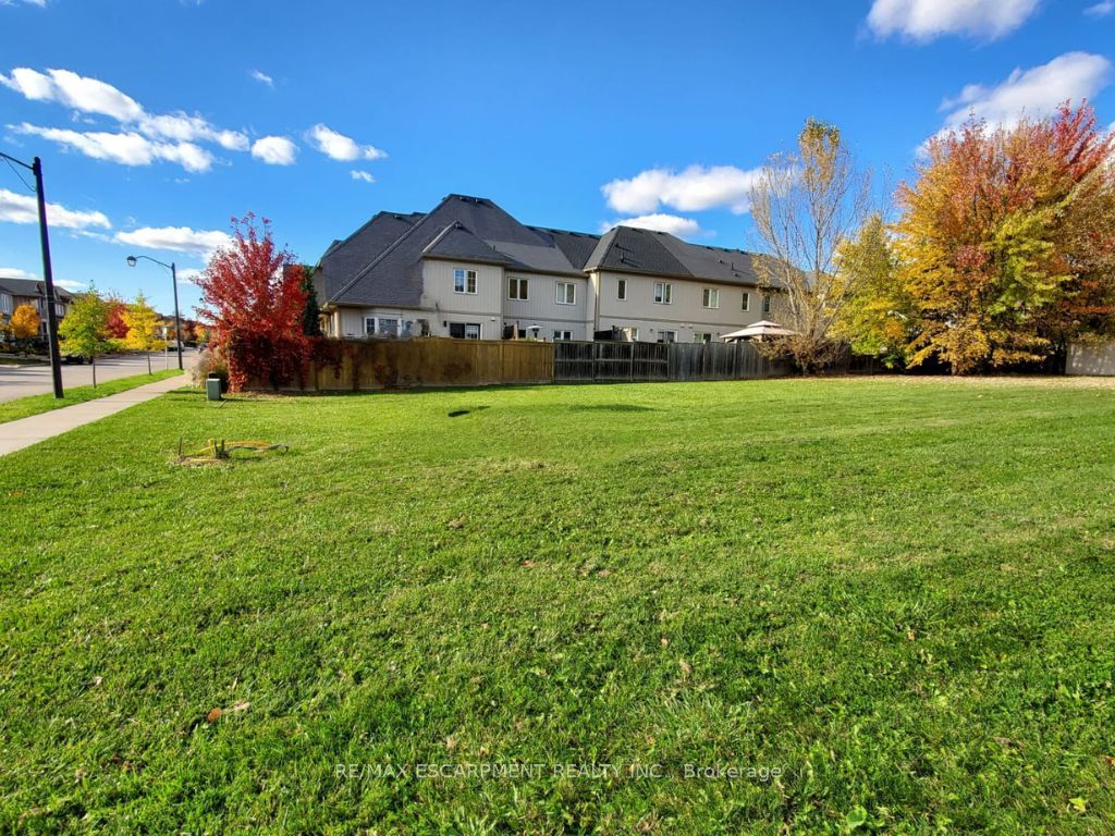 Additional image 2 of 92 Gowland Drive, Hamilton, ON, L0R 1C0