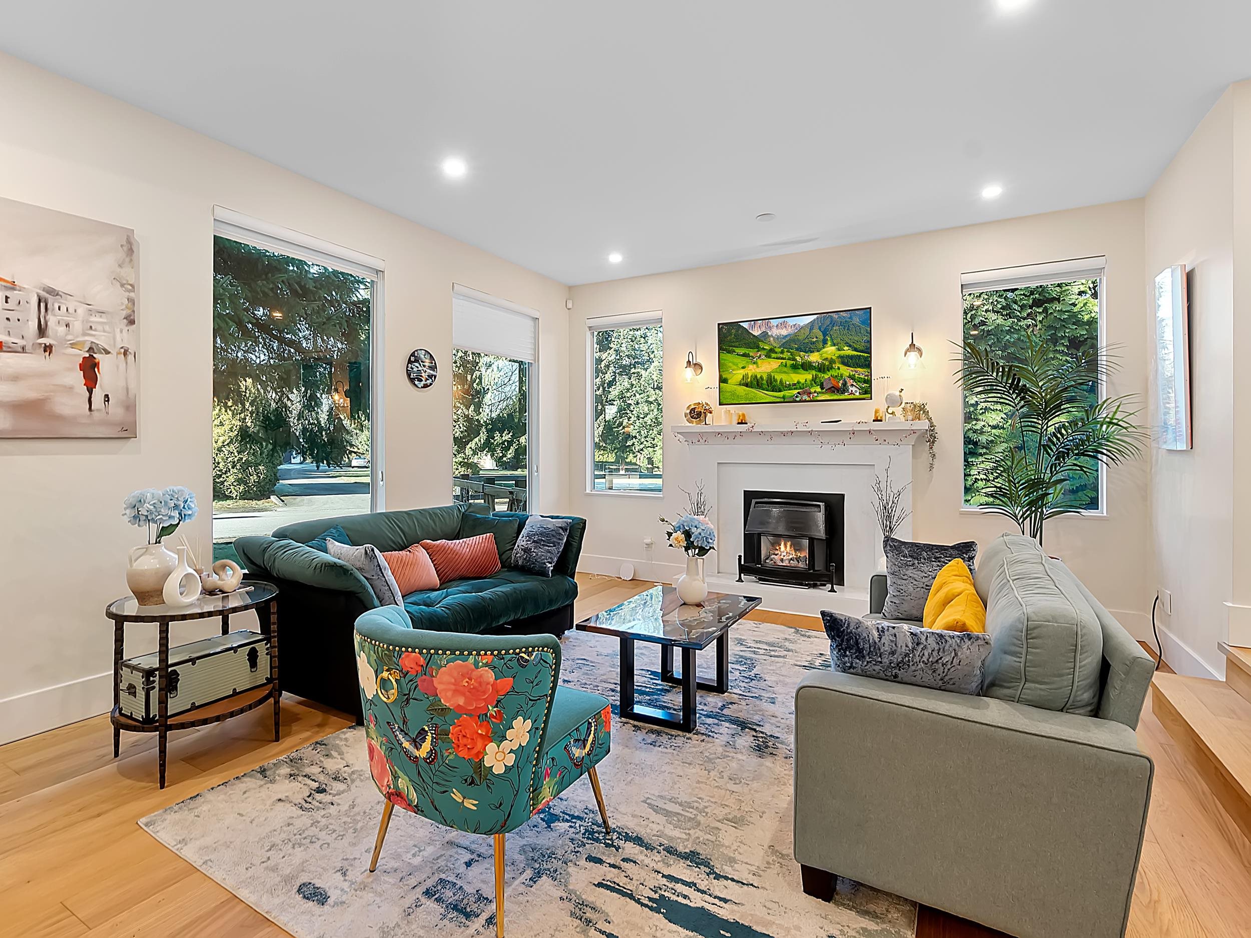 8042 197 Street, Langley, BC, V2Y 1Y4