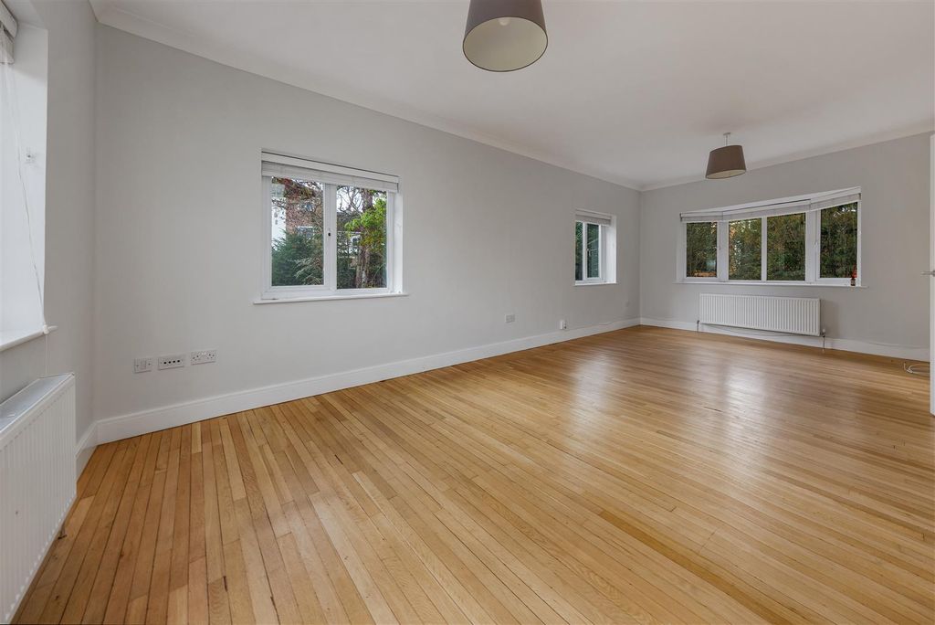 Additional image 4 of 4 bed property to rentUnion Road, Leamington Spa CV32