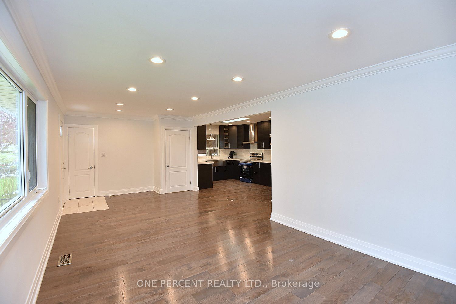Additional image 6 of 1338 De Quincy Crescent, Burlington, ON, L7P 1E4
