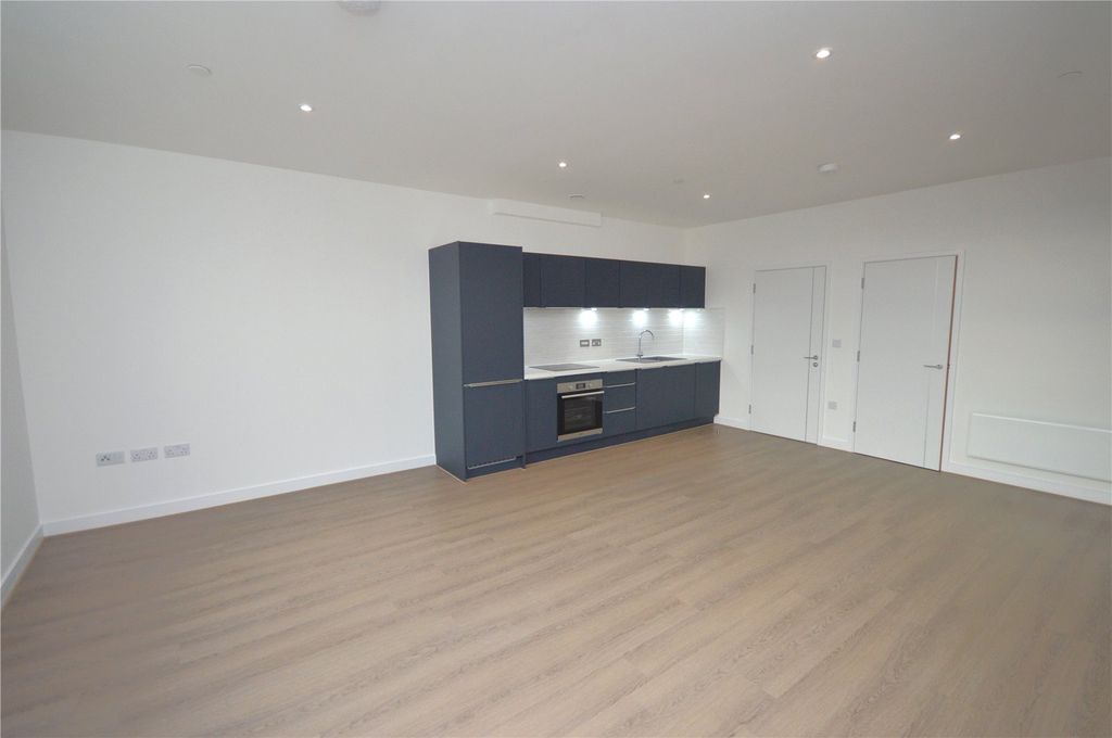Additional image 2 of 2 bed flat to rentNorth Star House, North Star Avenue, Swindon, Wiltshire SN2