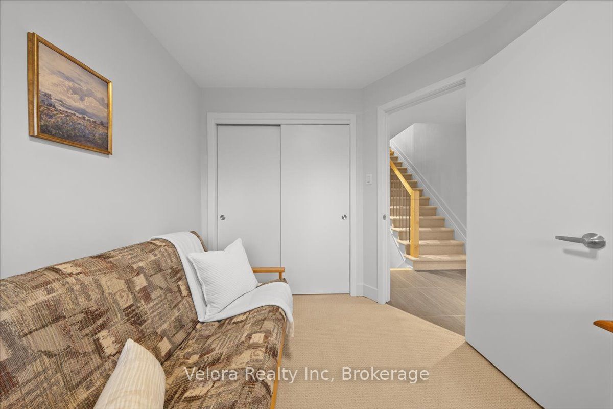 Additional image 5 of 63F Young Street, Ottawa, ON, K1S 5T5