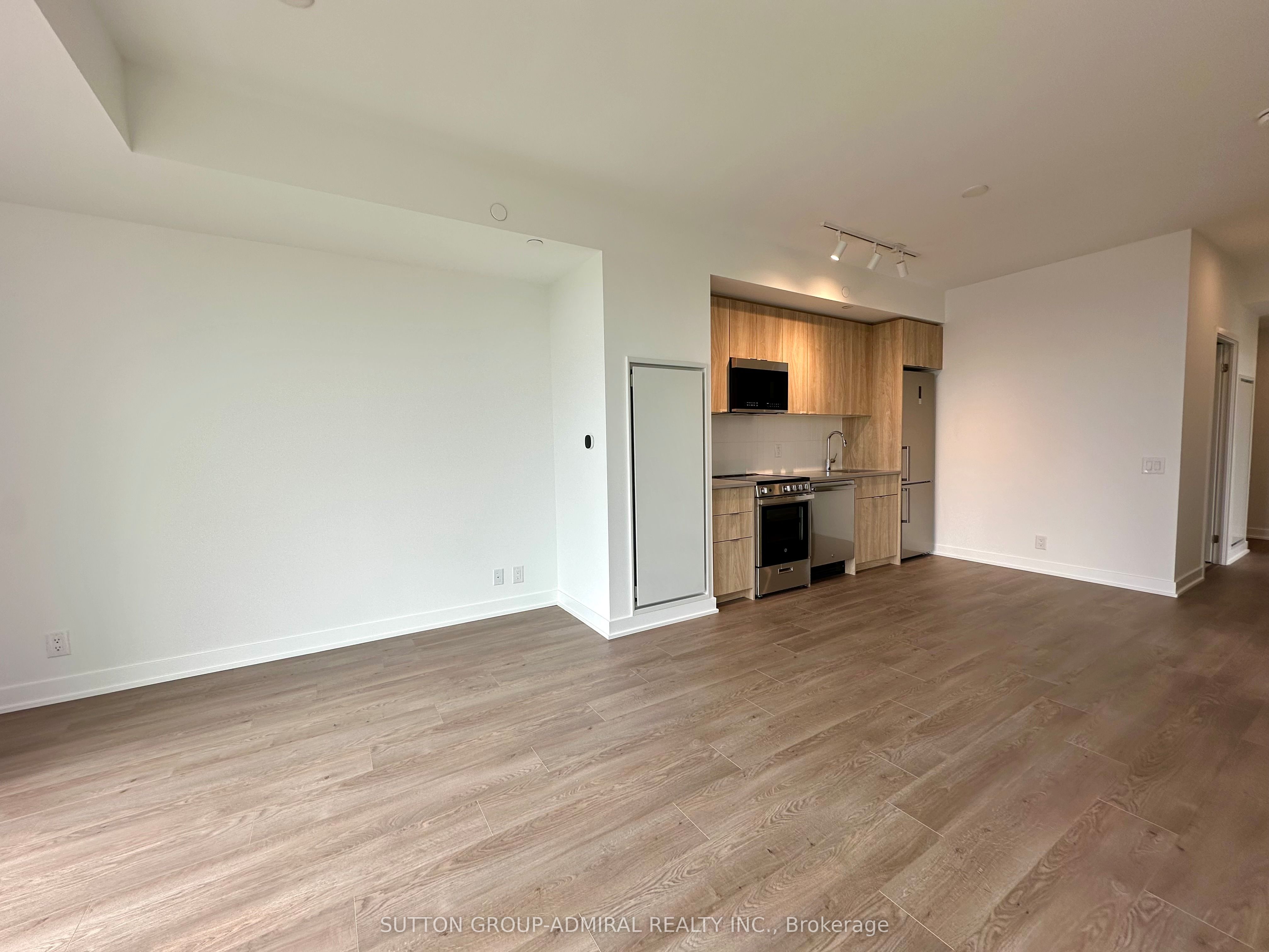 Additional image 5 of 1103-1660 Bloor Street W, Toronto, ON, M6P 0C6