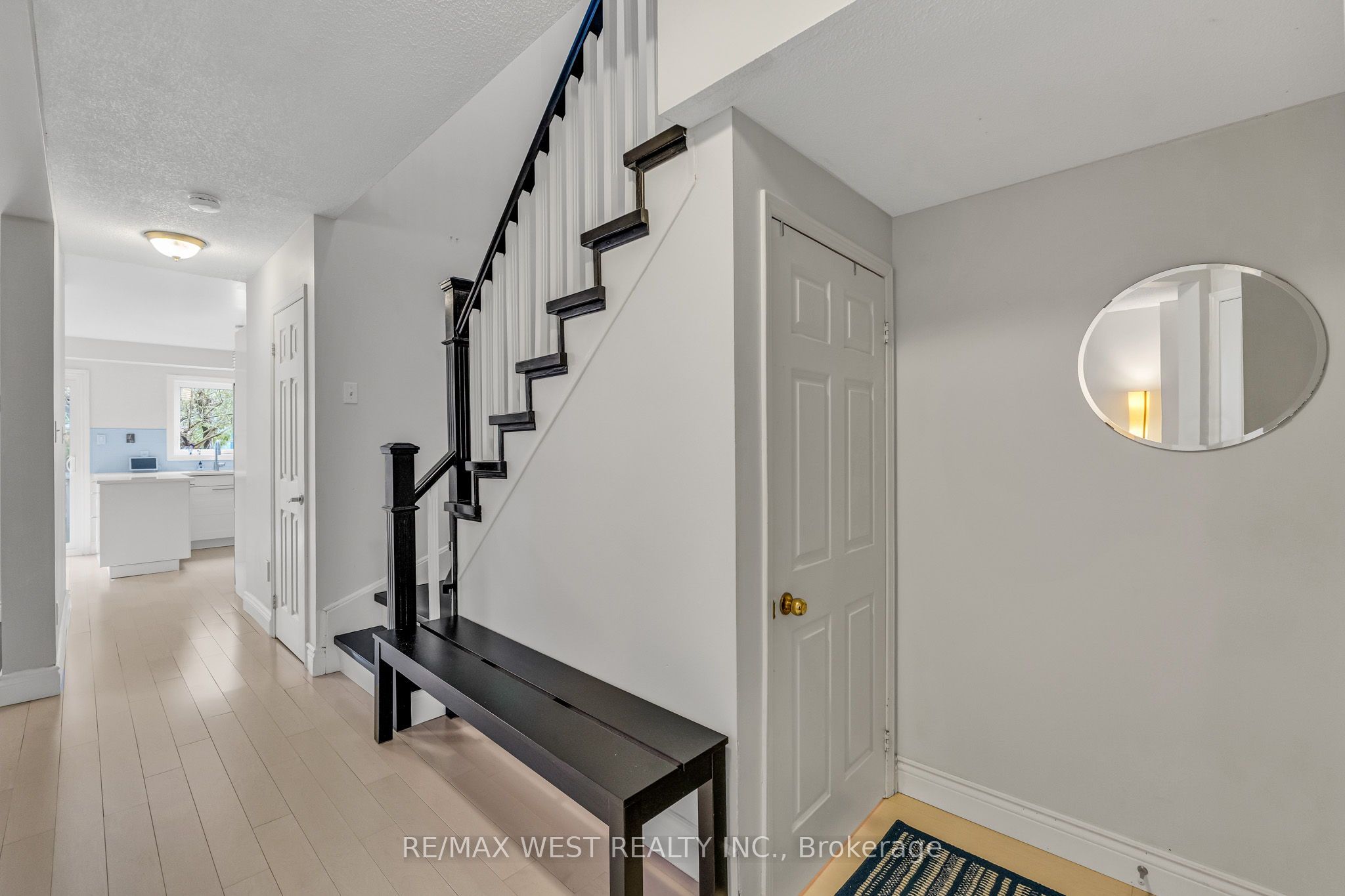 Additional image 4 of 5349 Bullrush Drive, Mississauga, ON, L5V 1Z2