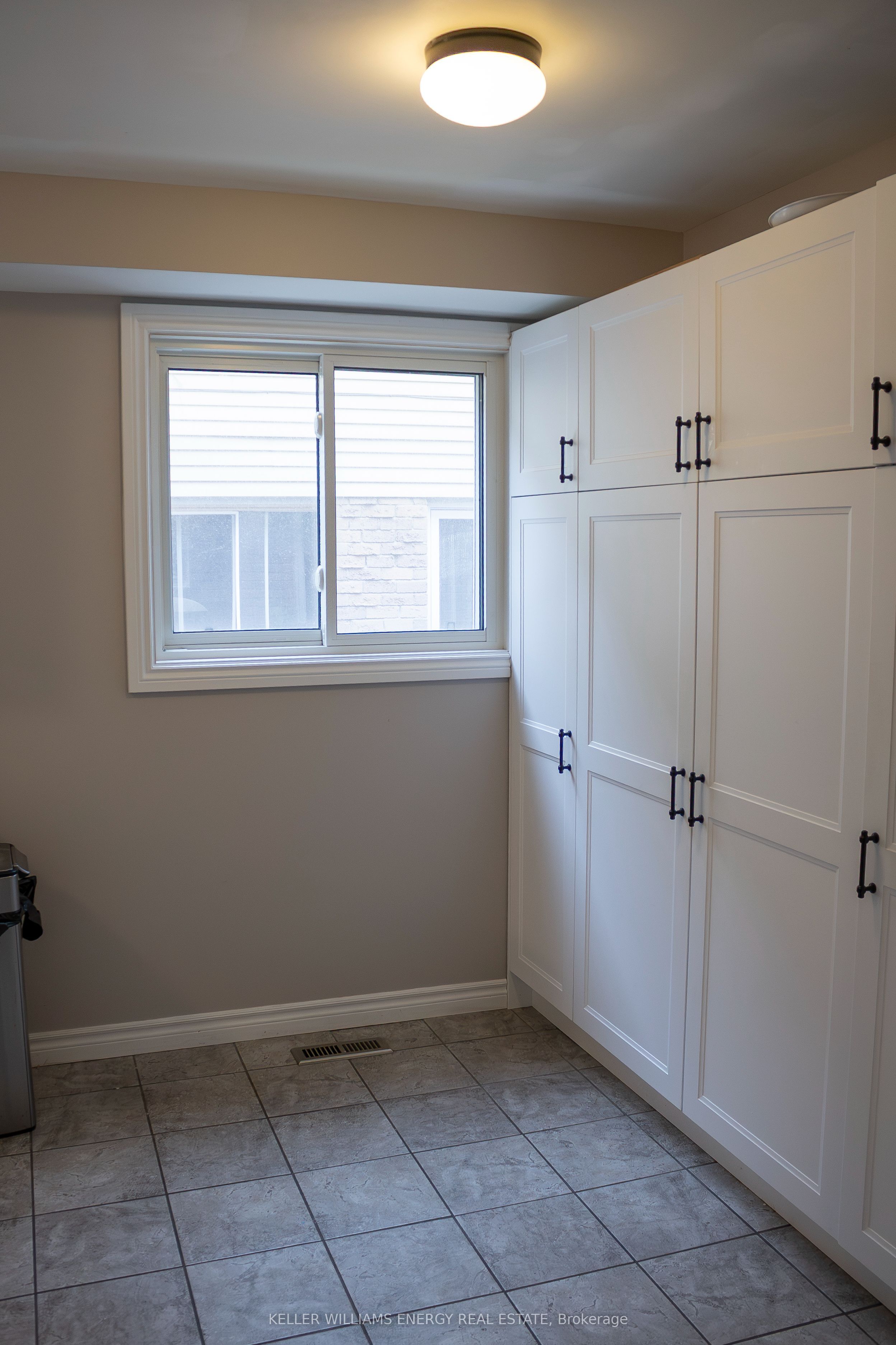 Additional image 2 of 683 Grandview Drive, Oshawa, ON, L1H 7V9