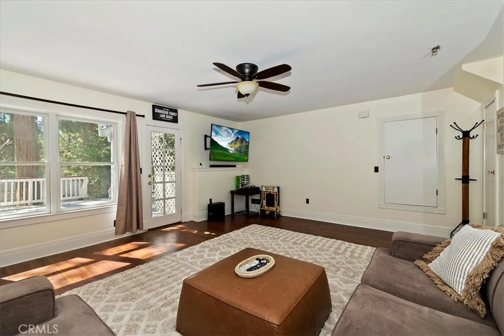 Additional image 101 of 27312 Pinewood Dr, Lake Arrowhead, CA 92352