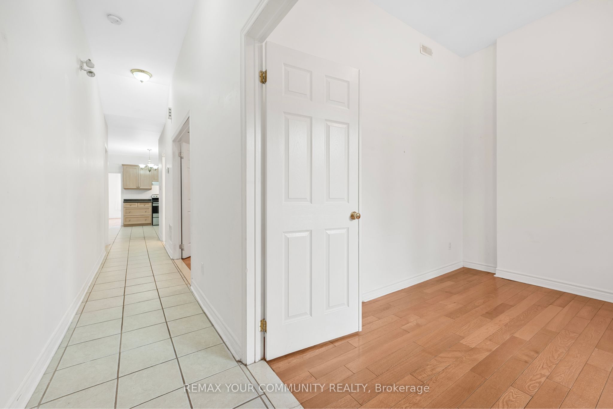 Additional image 2 of Main-151 Dovercourt Road, Toronto, ON, M6J 3C5