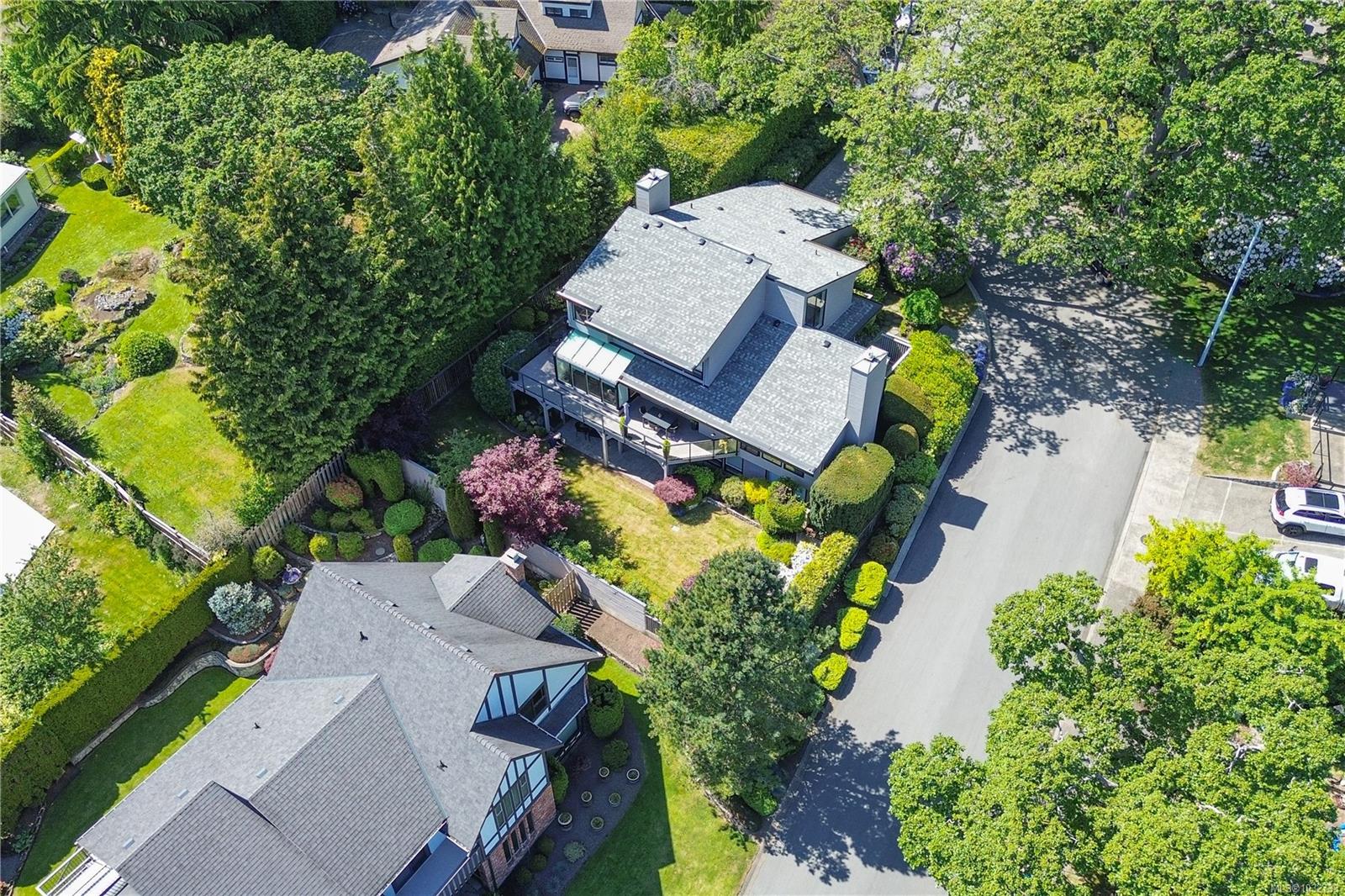 Additional image 5 of 1711 Patly Place, Victoria, BC, V8S 5J5