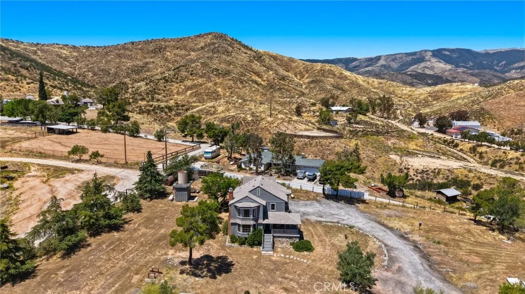 Additional image 60 of 10821 Los Jordans Rd, Agua Dulce, CA 91390