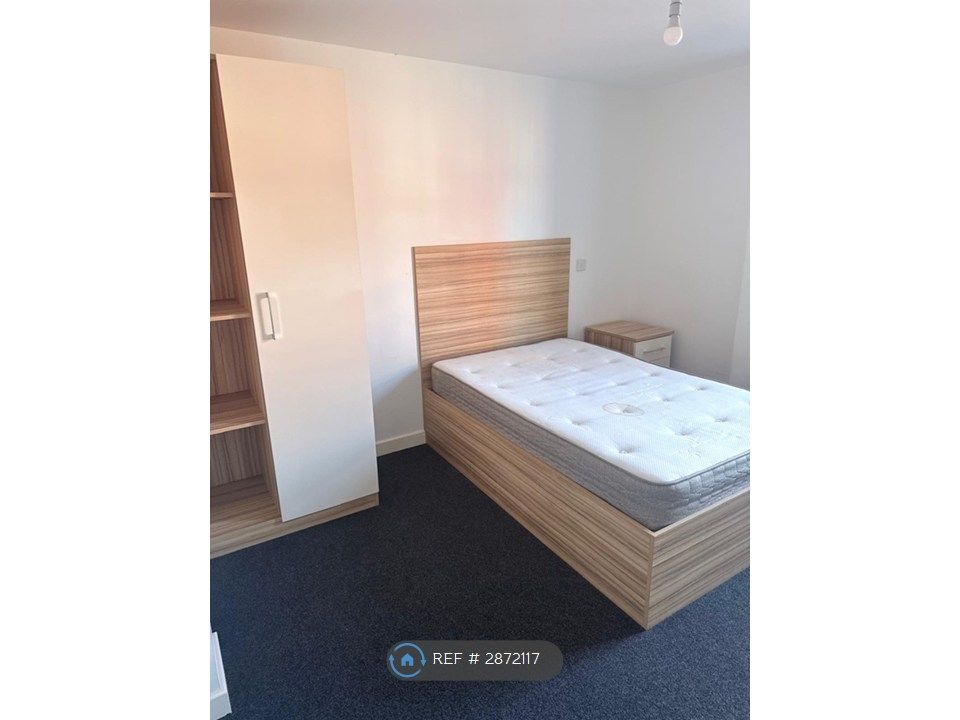 Additional image 33 of 9 bed flat to rentWellingborough Road, Northampton NN1