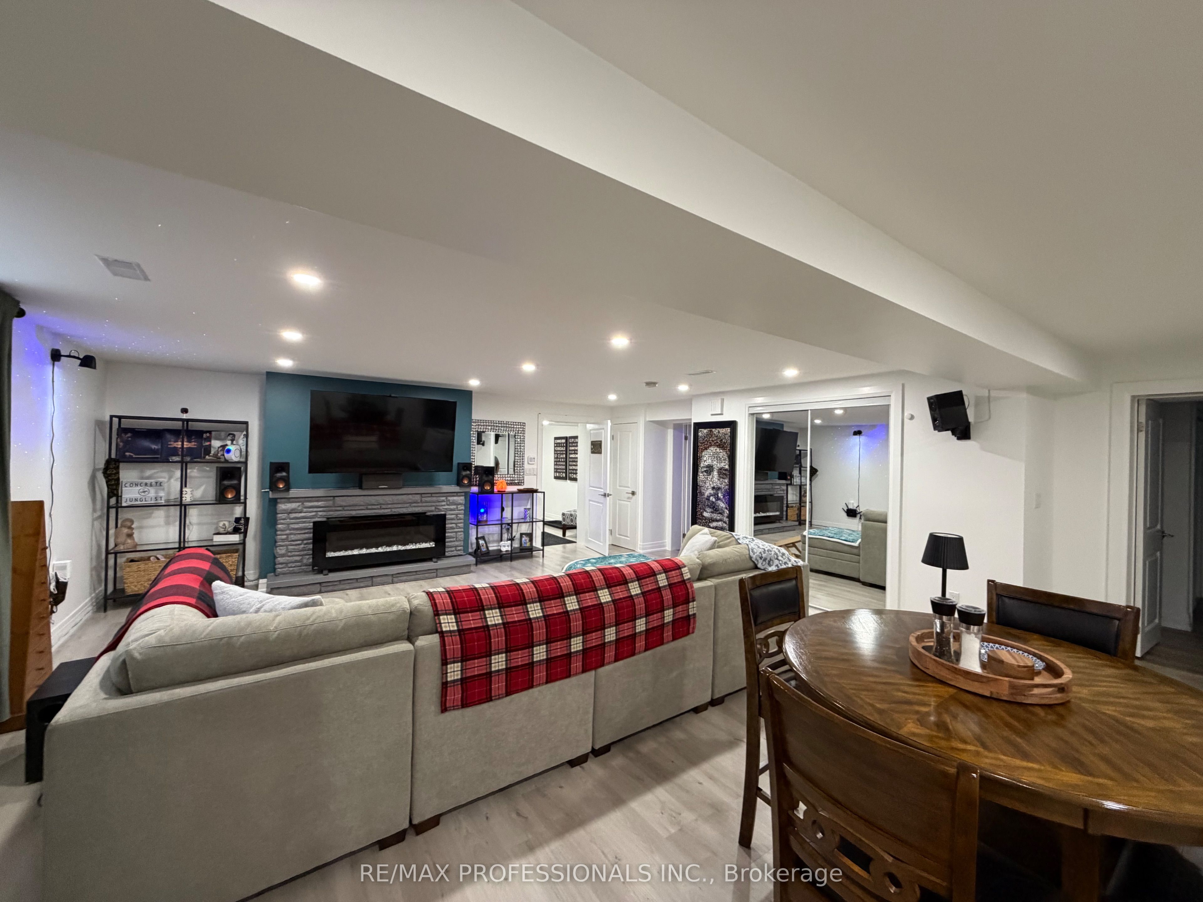 Additional image 6 of 19 Greencoat Road, Toronto, ON, M9B 4V1