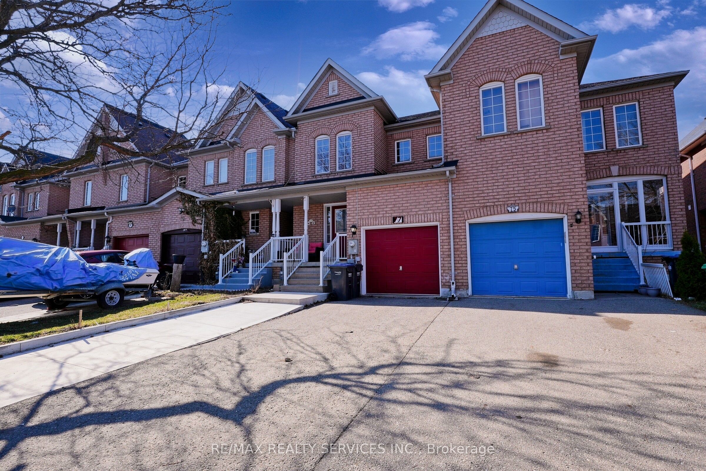 77 Monaco Court, Brampton, ON, L7A 1X5 photo 3