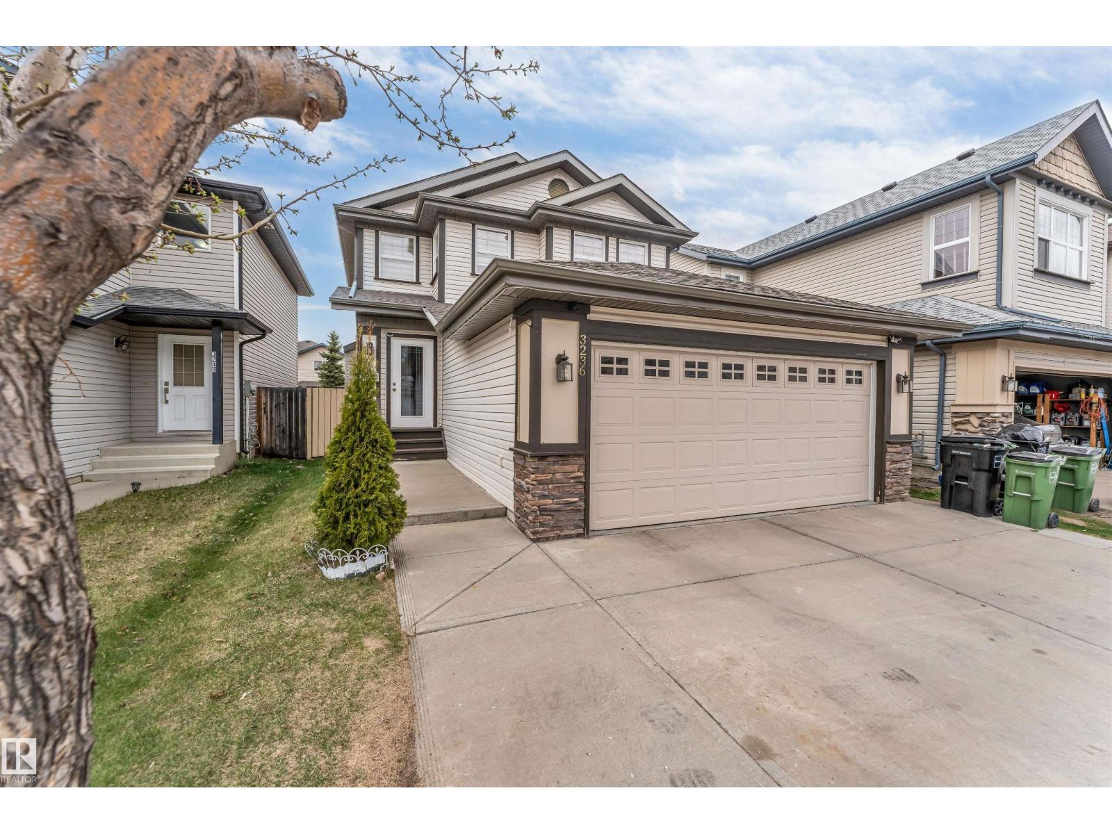 Additional image 2 of 3236 26 Avenue NW, Edmonton, AB, T6T0C6