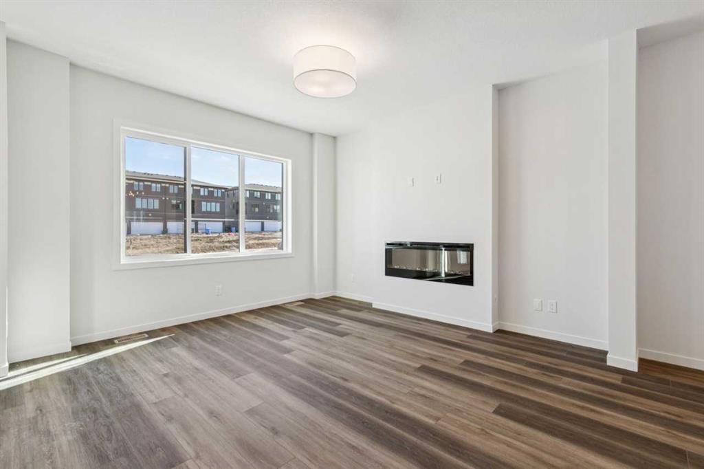 Additional image 6 of 49 Bluerock Hill SW, Calgary, AB, T2Y 0V7