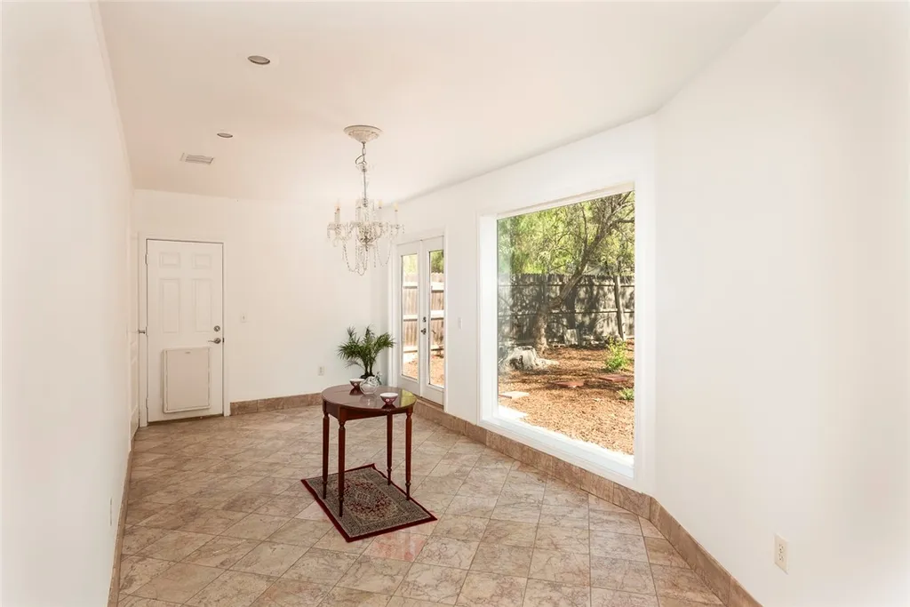 Additional image 15 of 10416 Clybourn Avenue, Shadow Hills, CA 91040