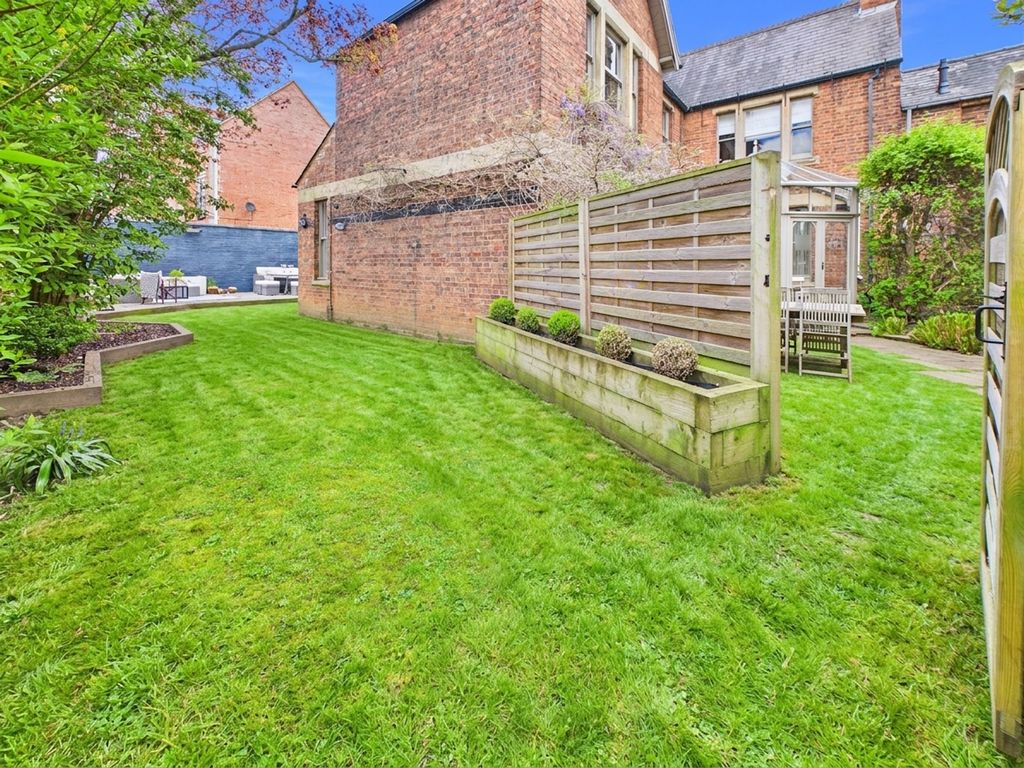Additional image 4 of 5 bed semi-detached house for saleRutland Lodge, Northgate, Oakham LE15
