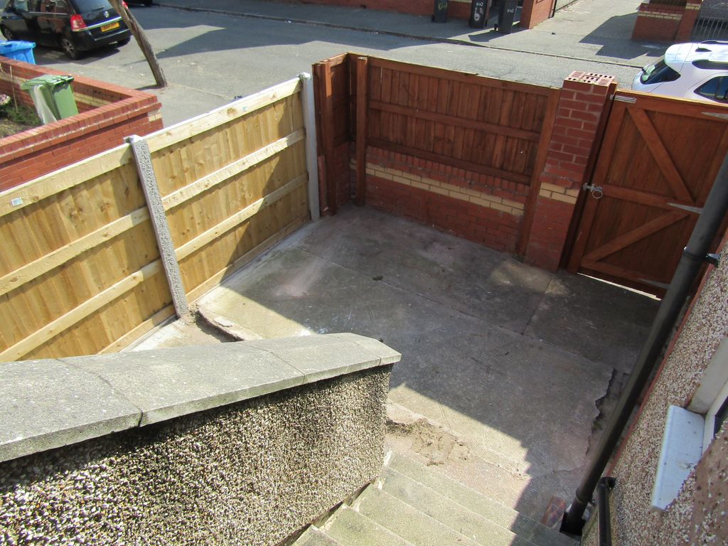 Additional image 14 of 2 bed flat to rentNorth Avenue, Rhyl, Denbighshire LL18