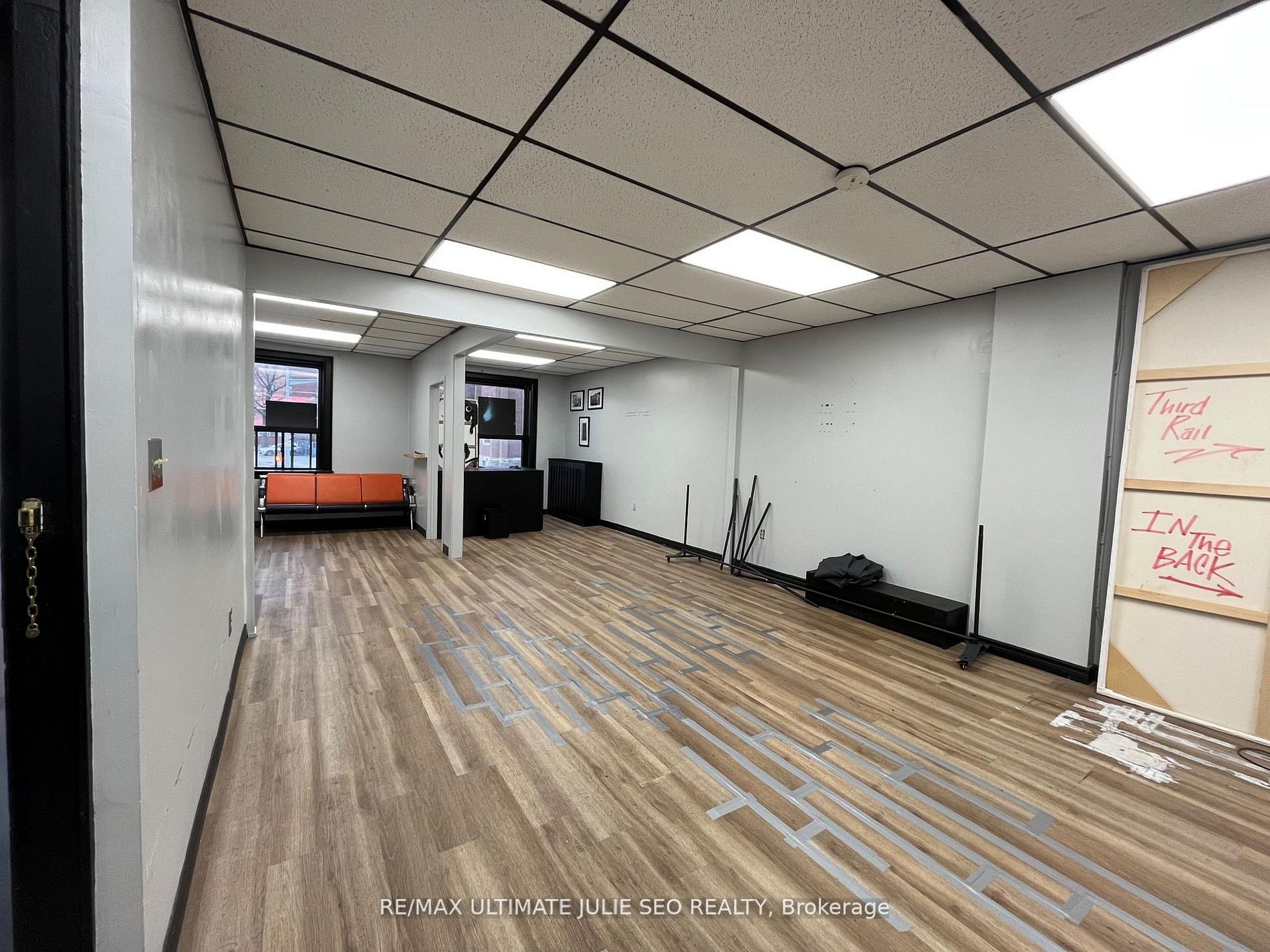 Additional image 4 of 2nd Flr-539 St Clair Avenue W, Toronto, ON, M6C 1A3
