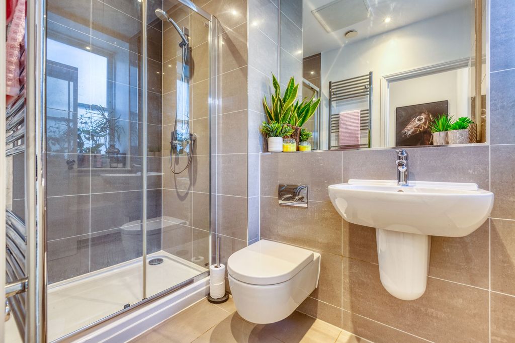 Additional image 4 of 2 bed flat to rentE005 Nightingale House, St Helier JE2