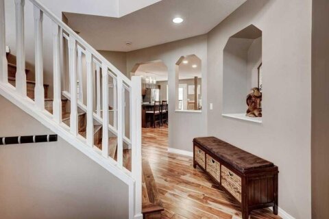 Additional image 8 of 15 New Brighton Manor SE, Calgary, AB, T2Z 4G8