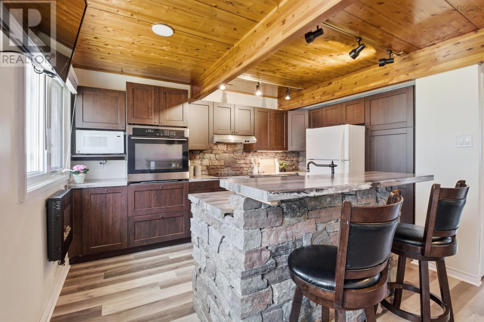 Additional image 4 of 35 Limerick Road, Halifax, NS, B3P2E1