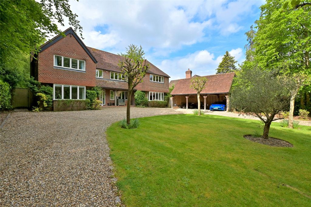 Additional image 10 of 5 bed detached house to rentDoggetts Wood Lane, Chalfont St. Giles, Buckinghamshire HP8