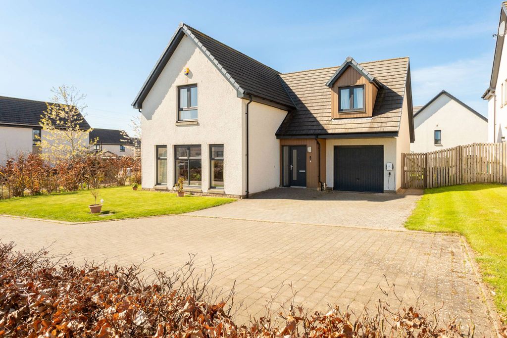 4 bed detached house for saleStrathgray Road, Dundee DD2