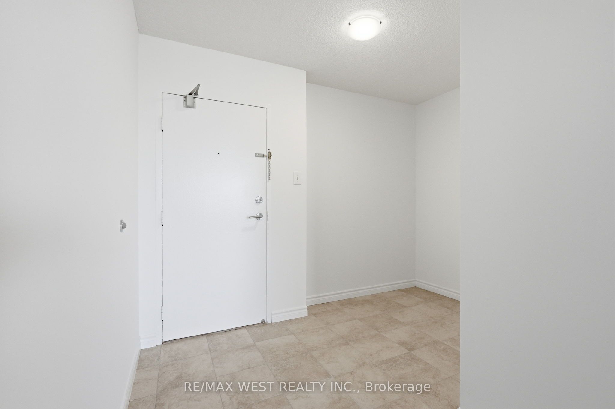Additional image 3 of 401-1275 Markham Road, Toronto, ON, M1H 3A2