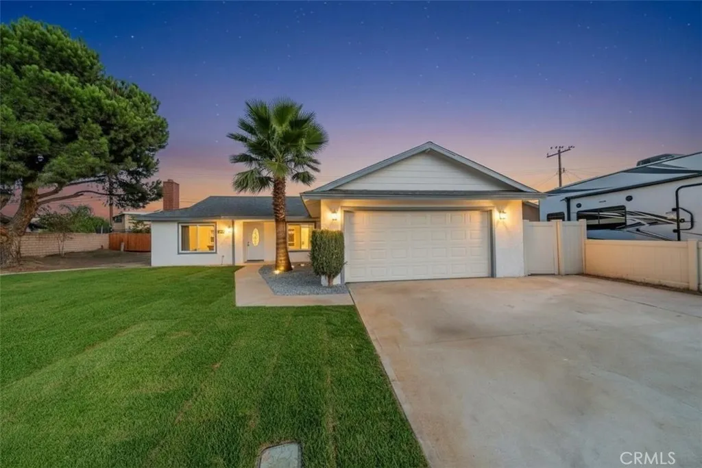 9825 Chantry Avenue, Fontana, CA 92335