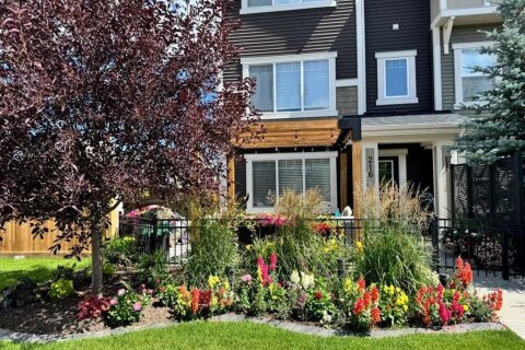 Additional image 8 of 216 Sundown Road, Cochrane, AB, T4C2M5