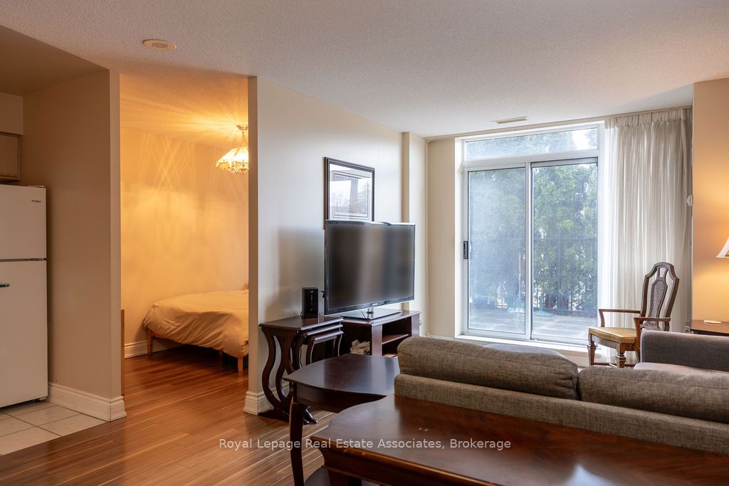 Additional image 4 of 104-1150 Parkwest Place, Mississauga, ON, L5E 3K4