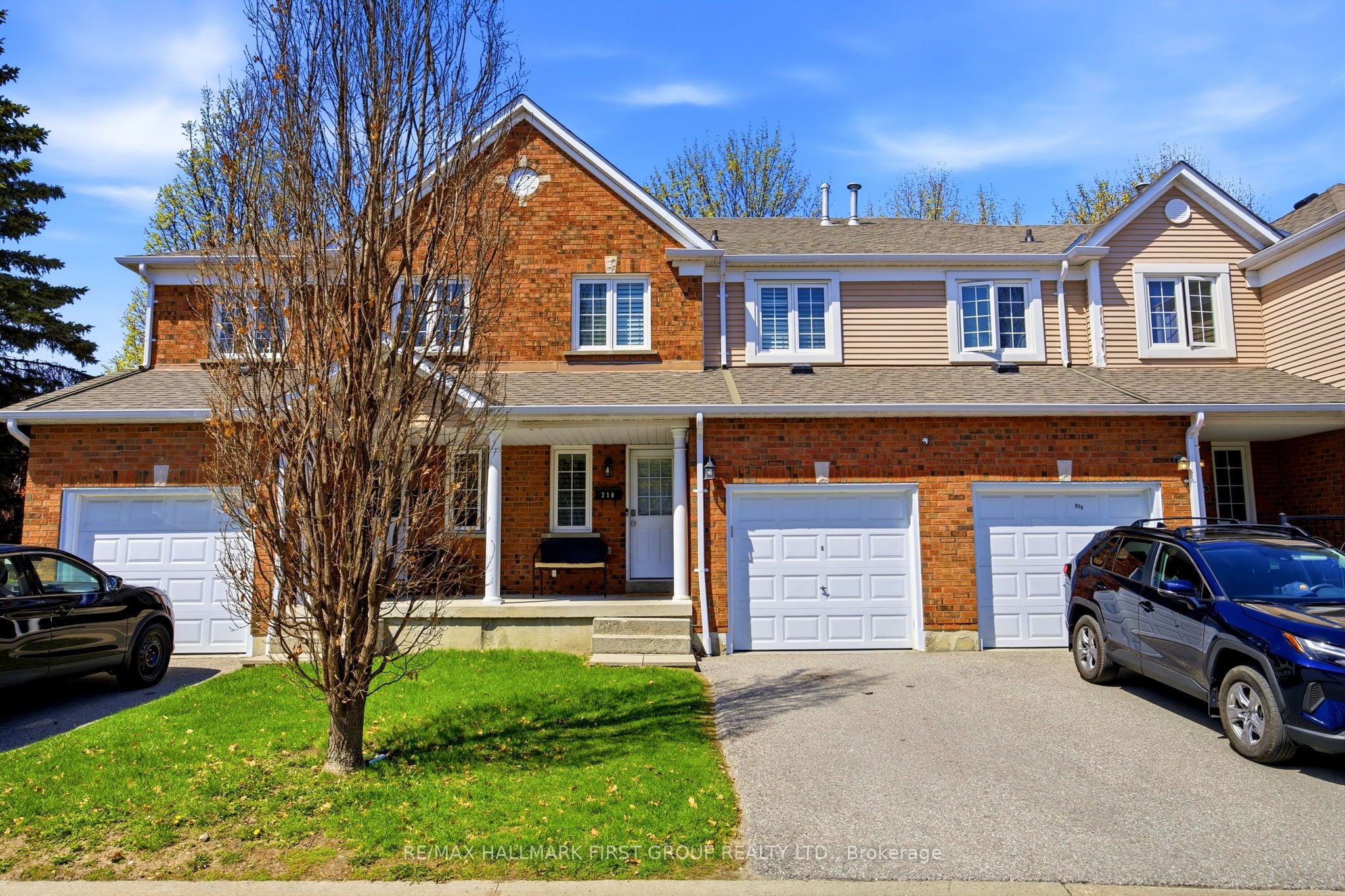 216-10 Bassett Boulevard, Whitby, ON, L1N 9C8